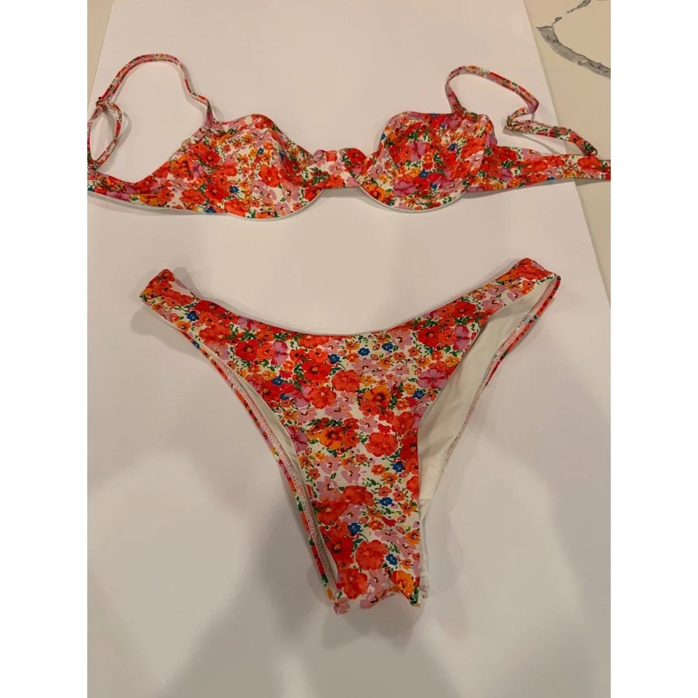 Monday Swimwear Floral Bikini Set M Top L Bottom Underwire NWOT